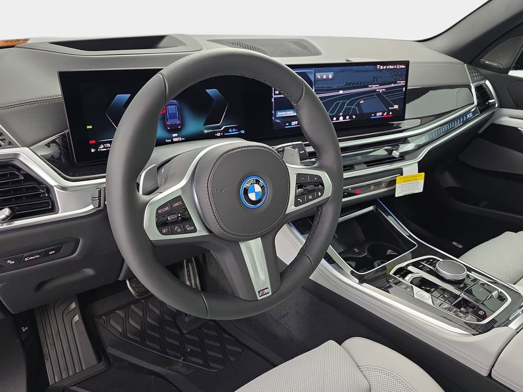 New 2026 BMW X5 xDrive50e w/ M Sport Package image 16
