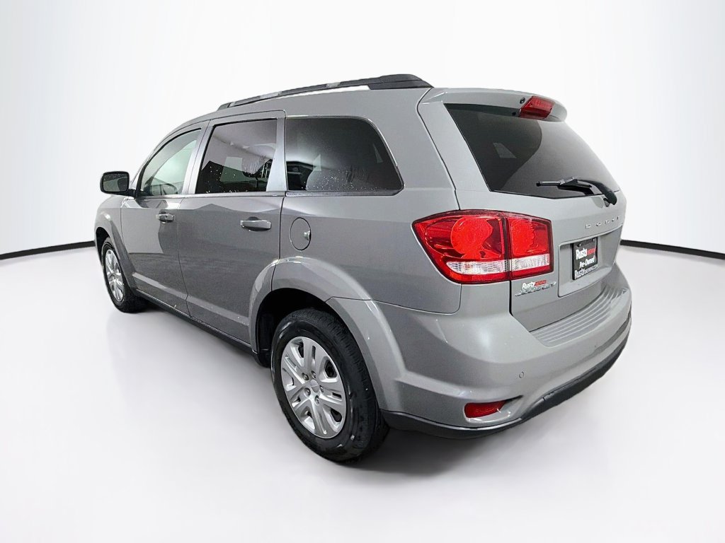 Used 2019 Dodge Journey SE FWD image 5