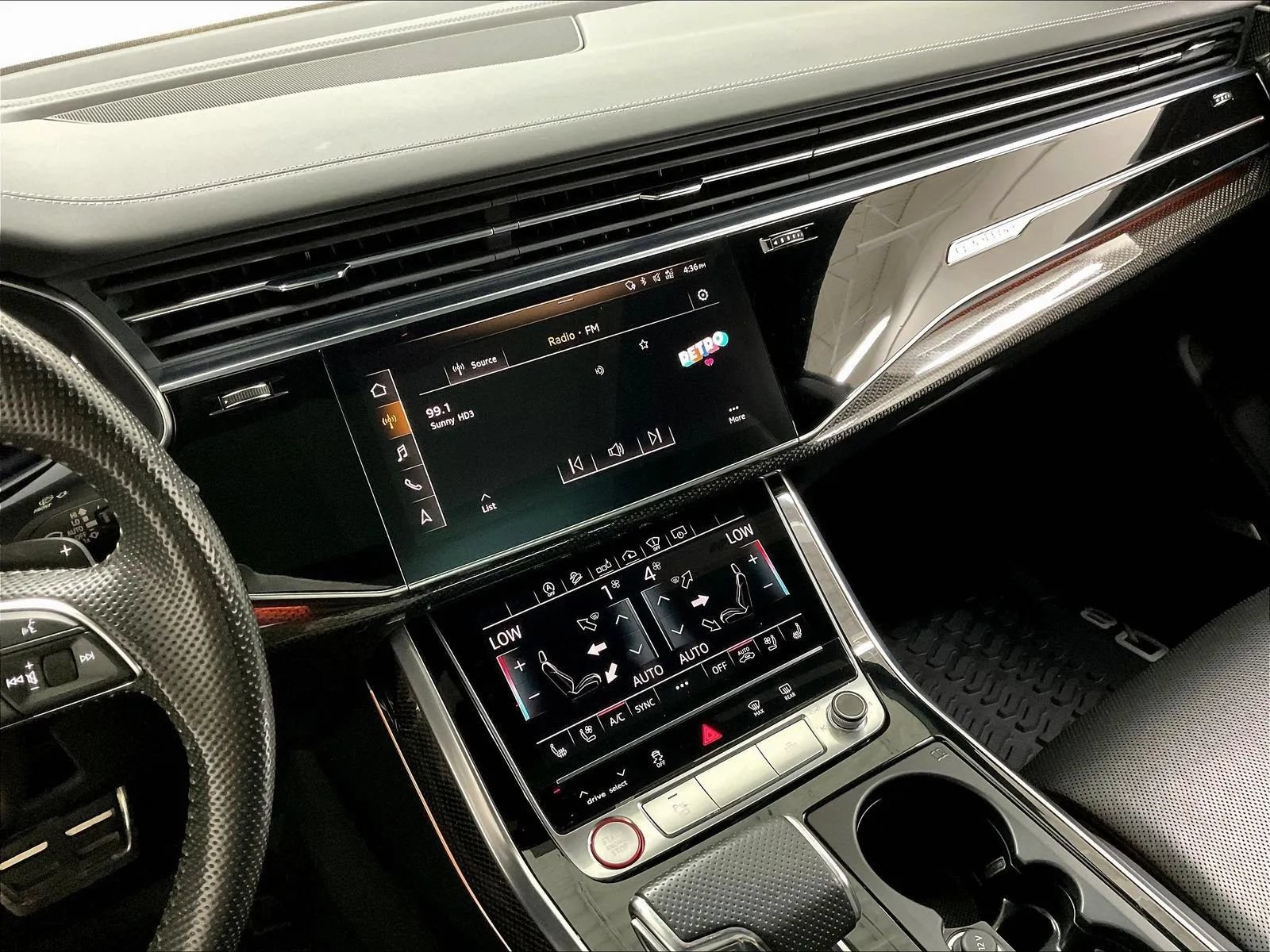 Used 2020 Audi SQ8 Prestige w/ Prestige Package AWD/4WD image 42