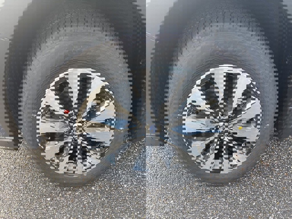 New 2025 Subaru Outback Touring XT image 4