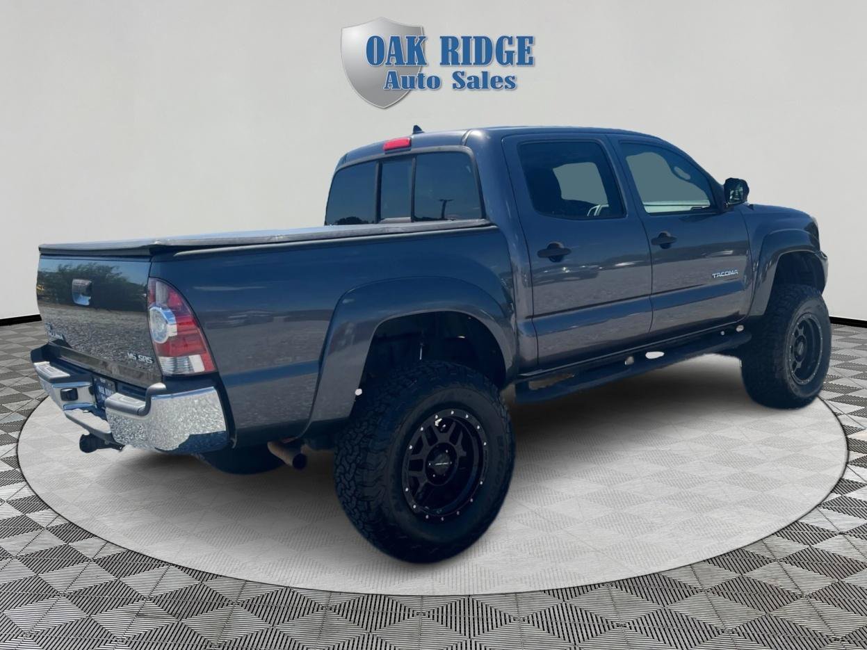 Used 2015 Toyota Tacoma PreRunner w/ SR5 Package RWD image 5