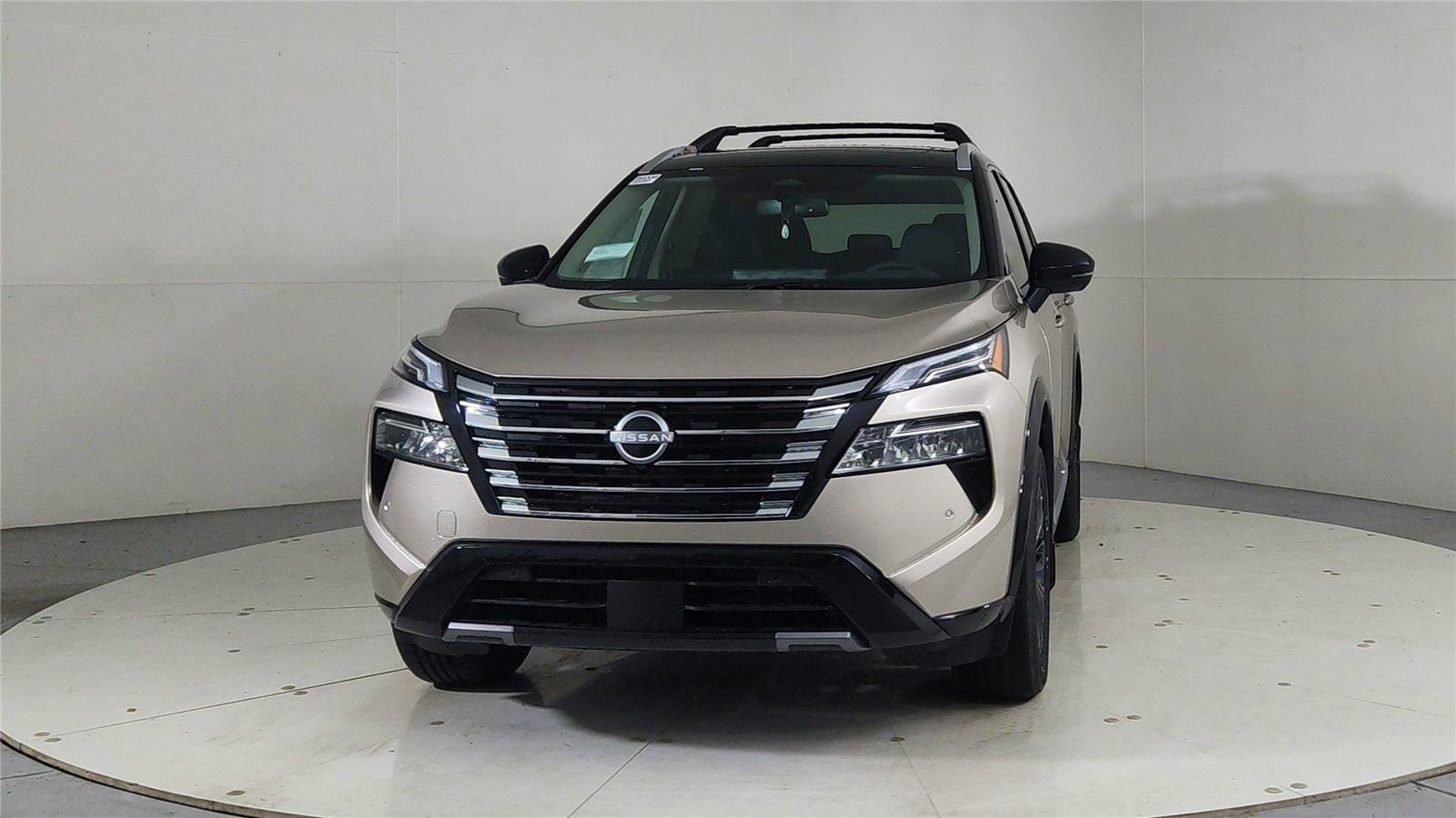 New 2026 Nissan Rogue Platinum w/ Platinum Premium Package image 2