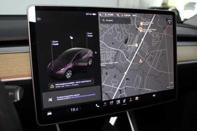 Used 2021 Tesla Model Y Long Range AWD/4WD image 15
