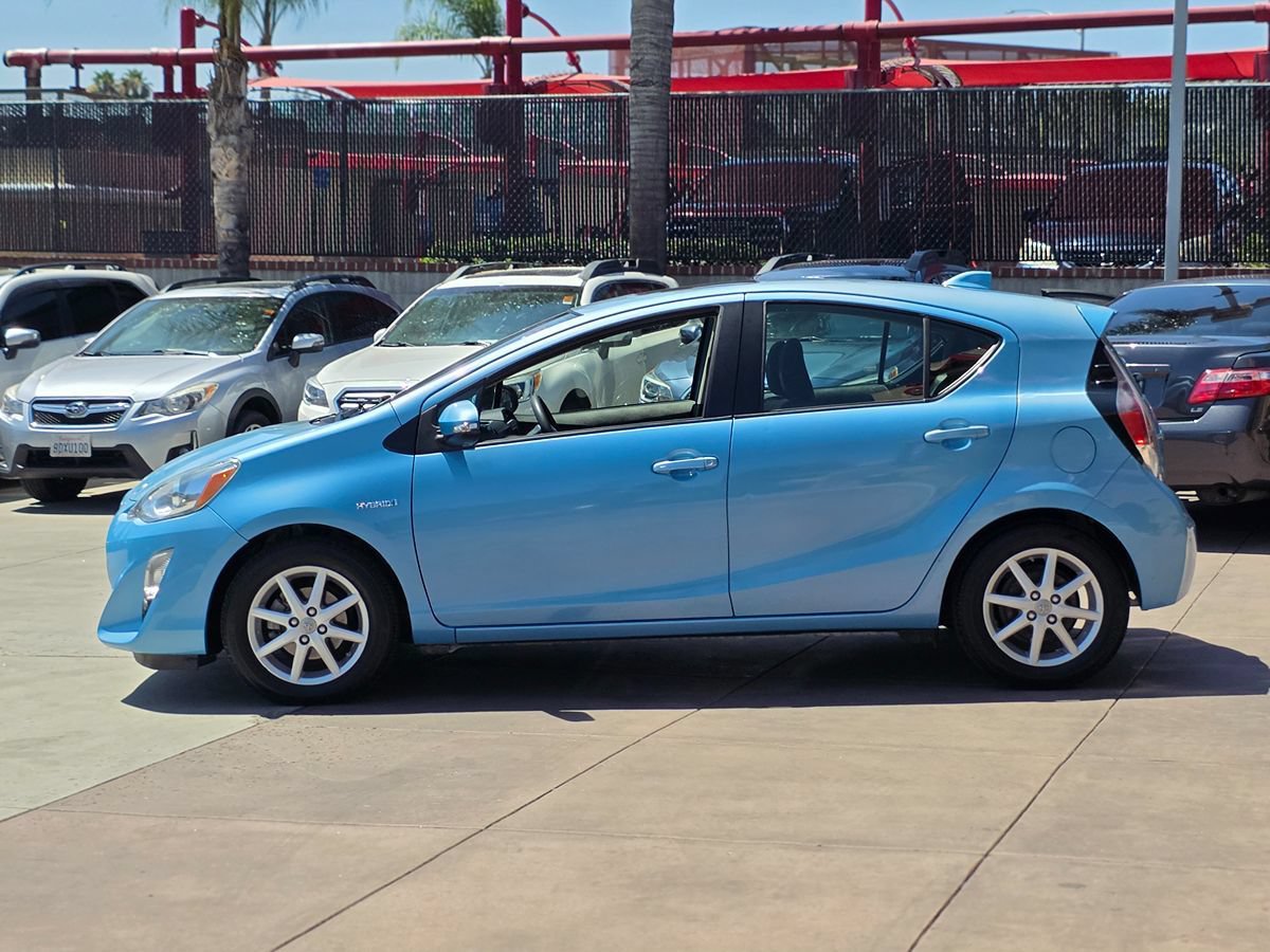 Used 2015 Toyota Prius C Three FWD image 9