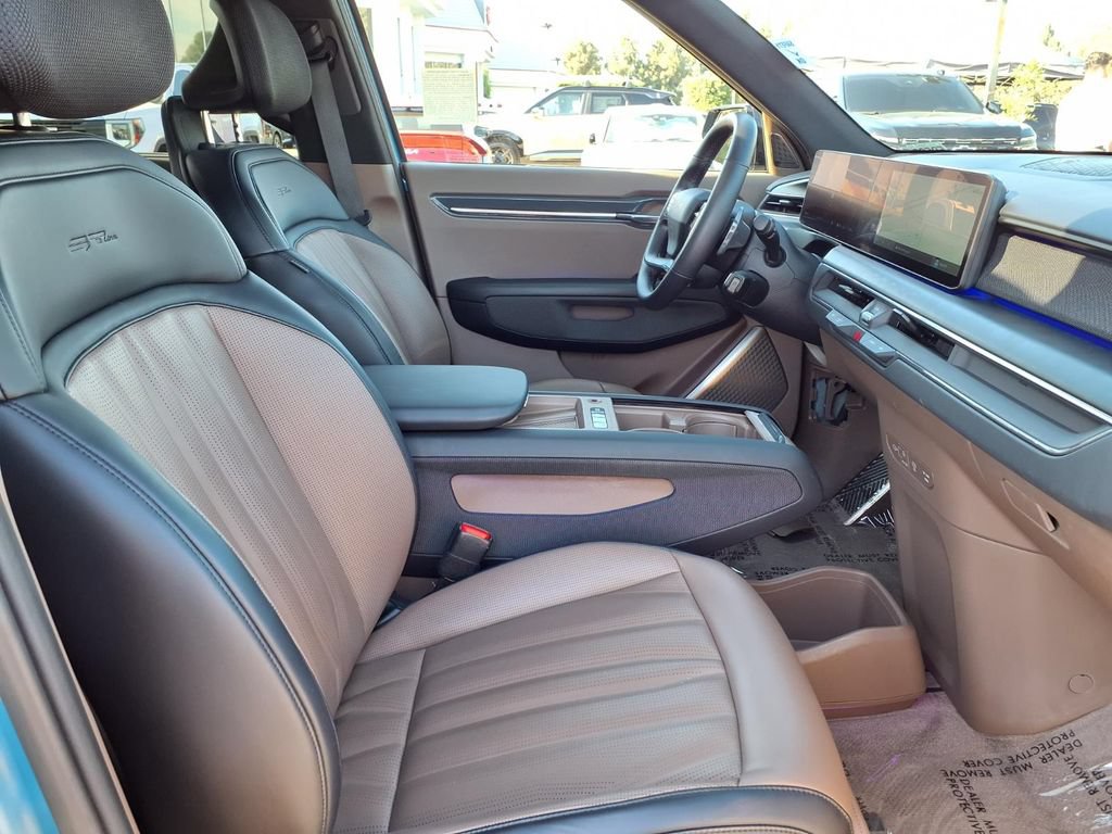 Certified 2024 Kia EV9 GT-Line AWD/4WD image 8