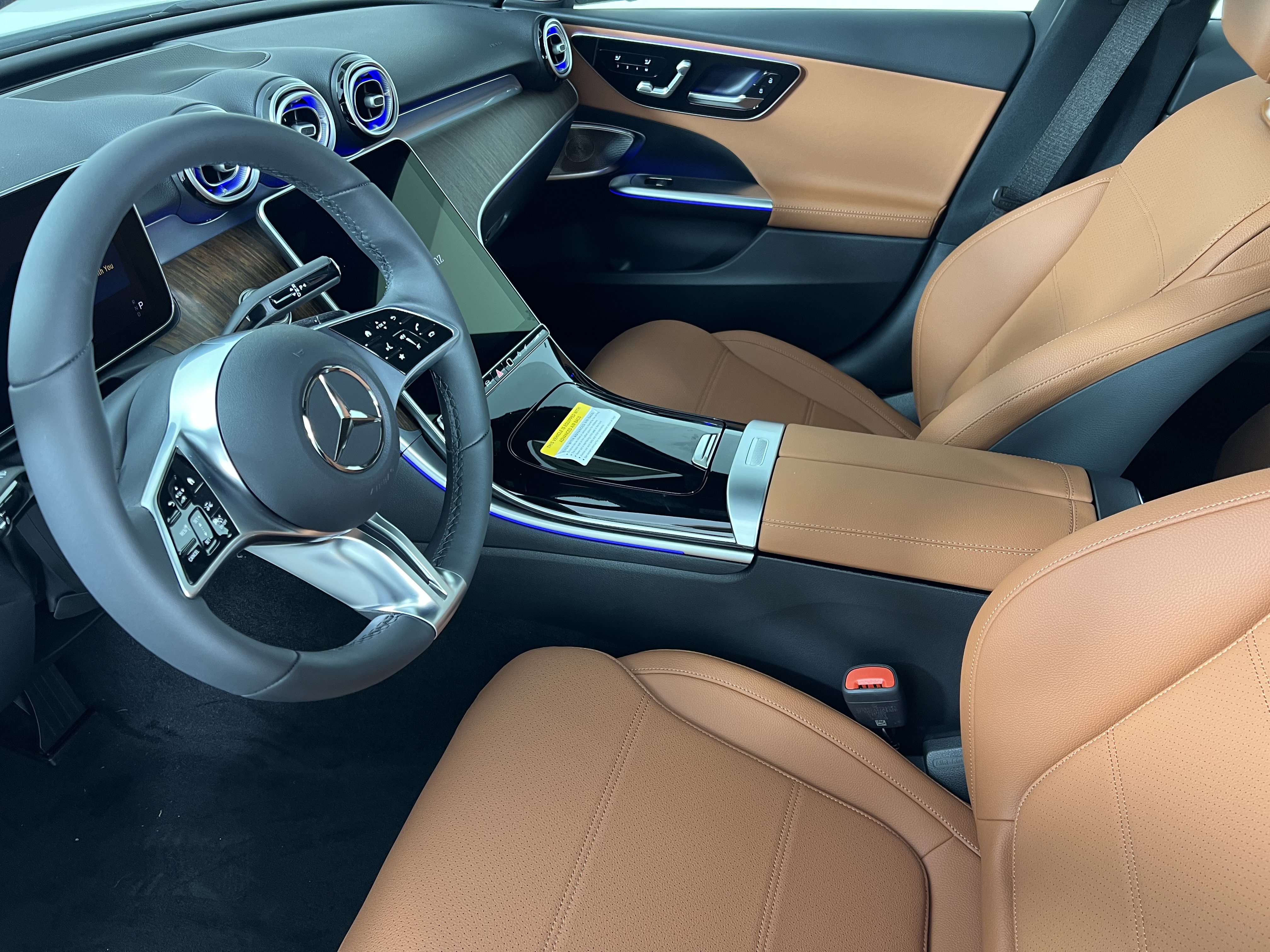 Used 2026 Mercedes-Benz C 300 4MATIC Sedan image 4