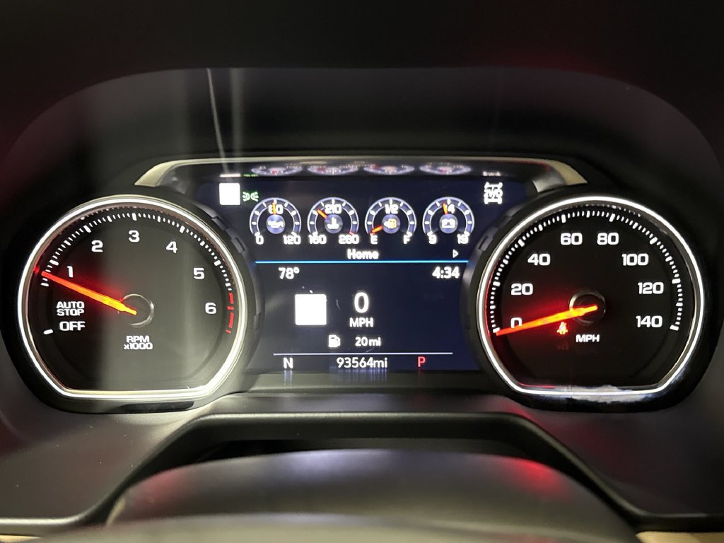 Used 2021 Chevrolet Suburban Premier AWD/4WD image 12