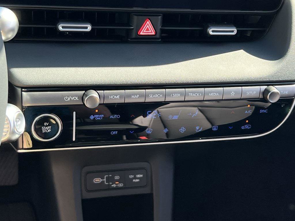 New 2026 Hyundai Ioniq 5 SEL image 12