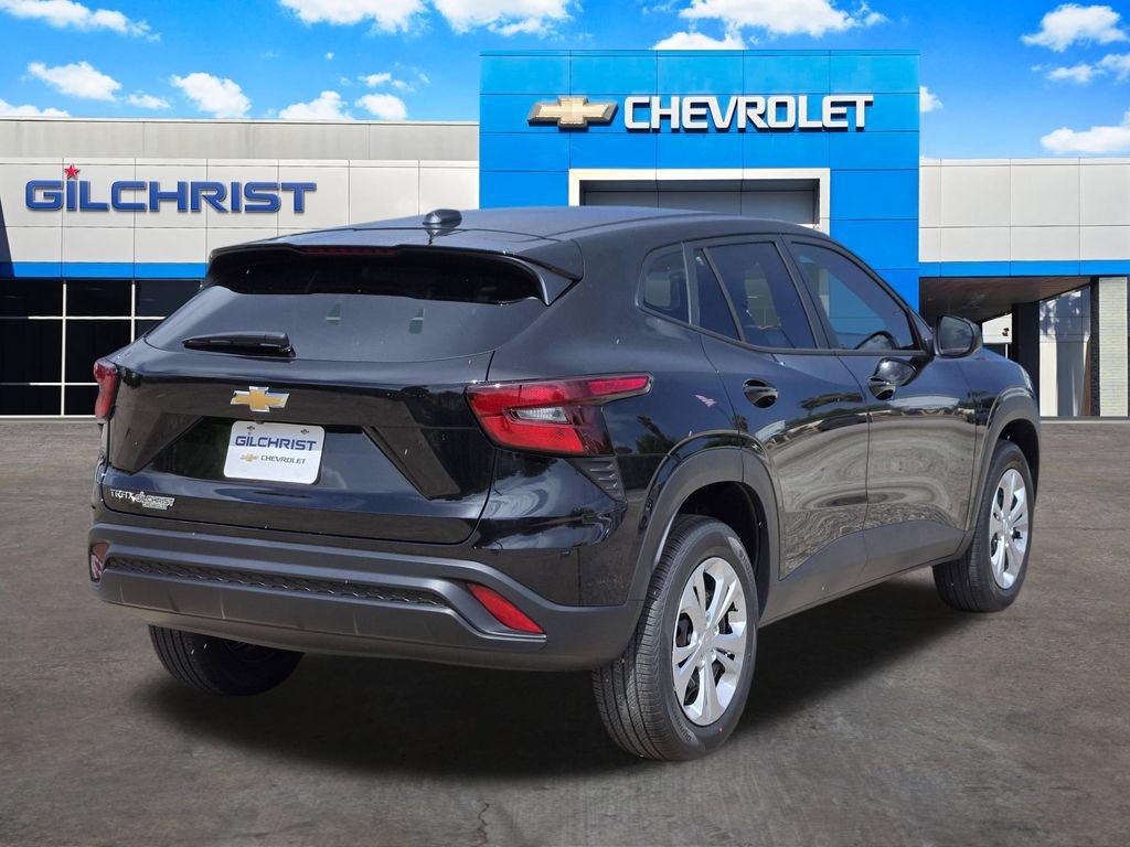 New 2026 Chevrolet Trax LS FWD image 8