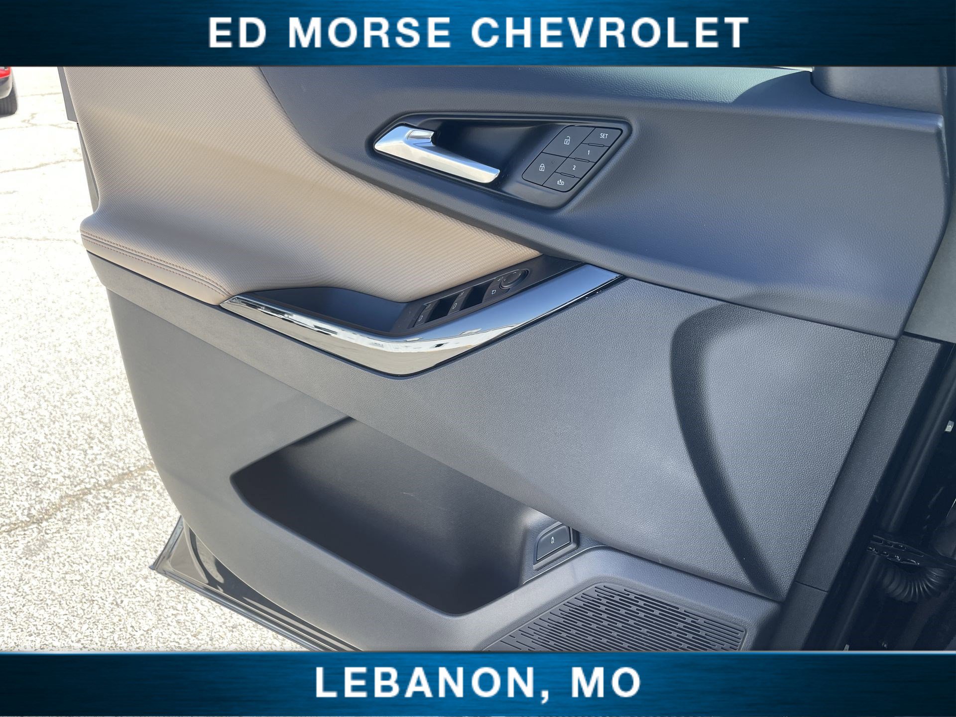 New 2025 Chevrolet Equinox ACTIV w/ Convenience Package III image 22