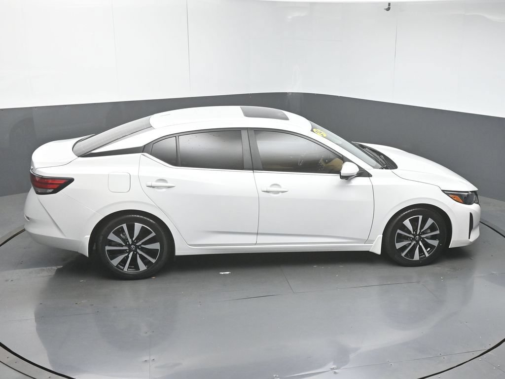 Used 2024 Nissan Sentra SV w/ SV Premium Package FWD image 47