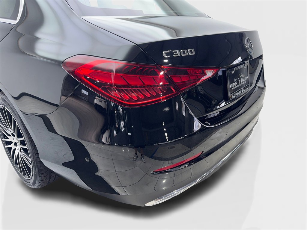 Used 2025 Mercedes-Benz C 300 Sedan image 19