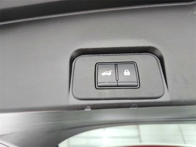 Used 2023 Nissan Rogue SL w/ SL Premium Package image 43