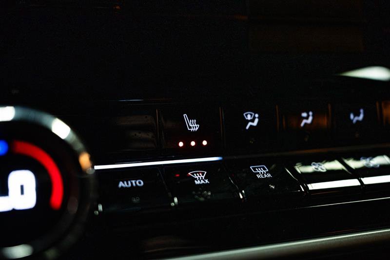 Used 2024 Honda Prologue EX image 22