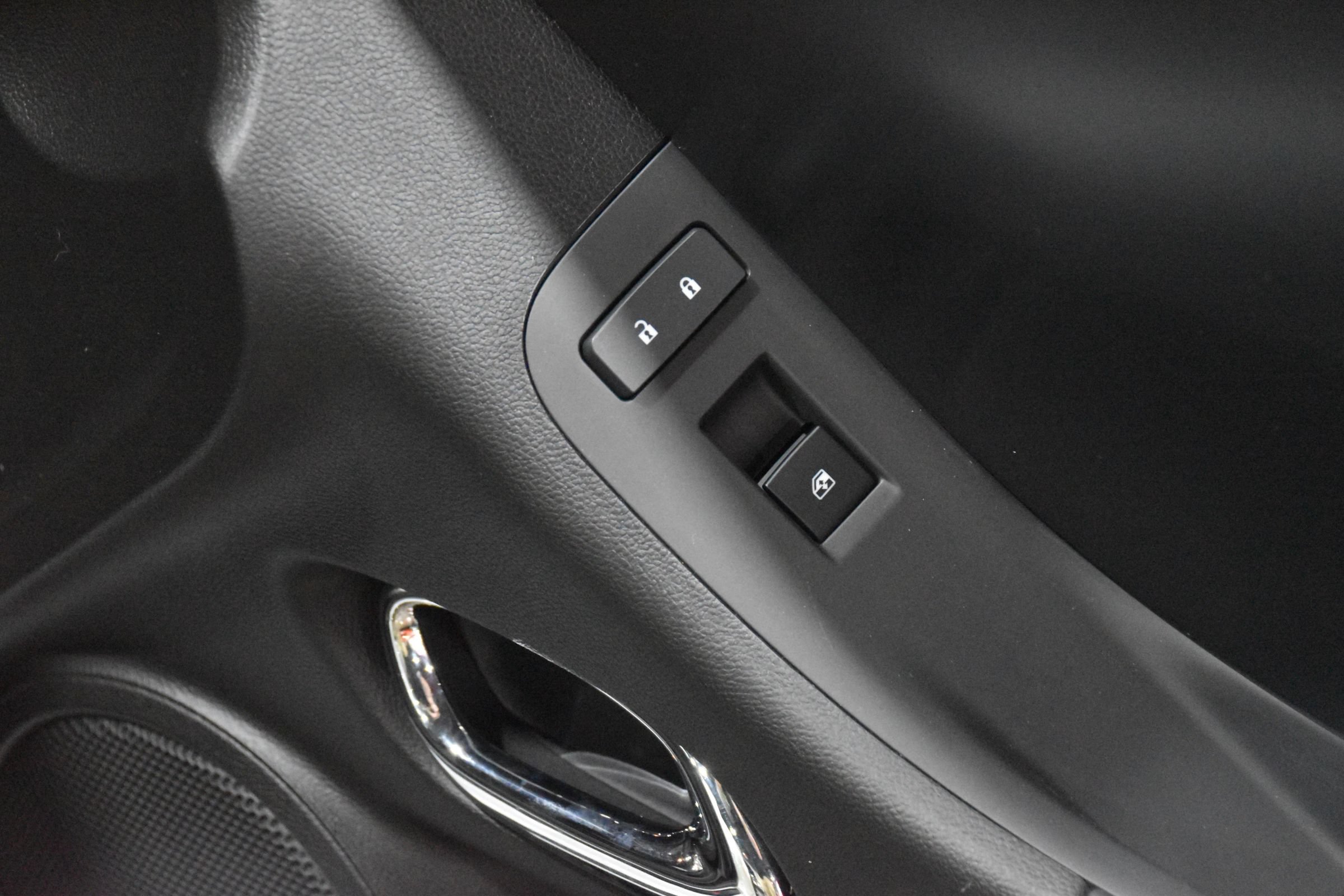 Used 2014 Chevrolet Camaro Z/28 RWD image 34
