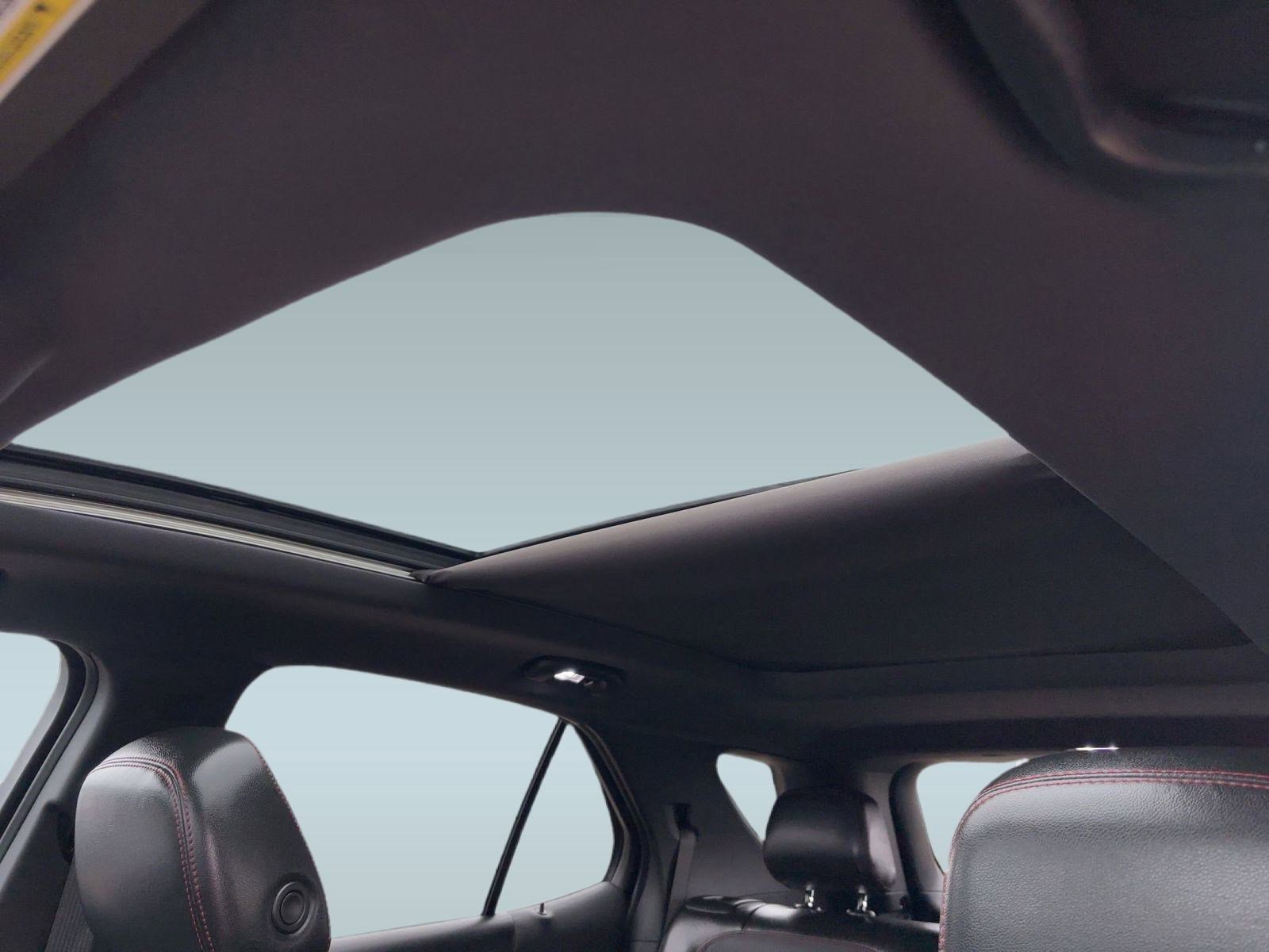 Used 2023 Chevrolet Equinox RS image 16