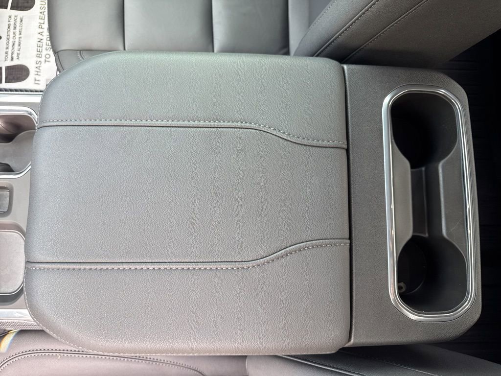 New 2025 GMC Sierra 1500 Elevation w/ Elevation Premium Package image 32