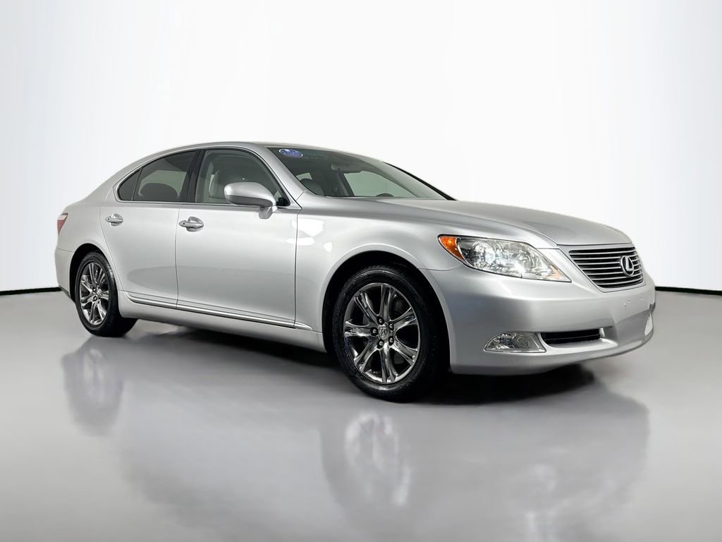 Used 2008 Lexus LS 460 image 3