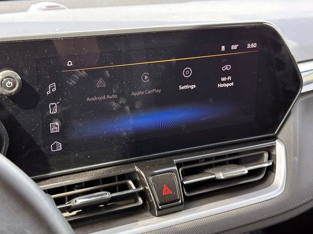 Certified 2024 Chevrolet TrailBlazer LT w/ LT Cold Weather Package FWD image 24