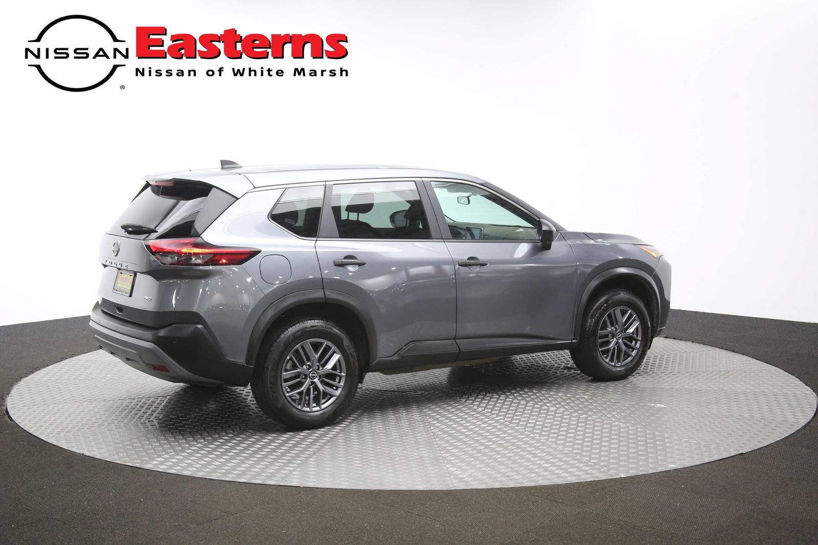 Used 2023 Nissan Rogue S AWD/4WD image 42
