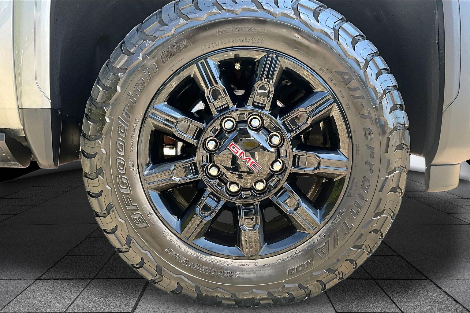 Used 2024 GMC Sierra 3500 AT4 w/ AT4 Premium Plus Package AWD/4WD image 8