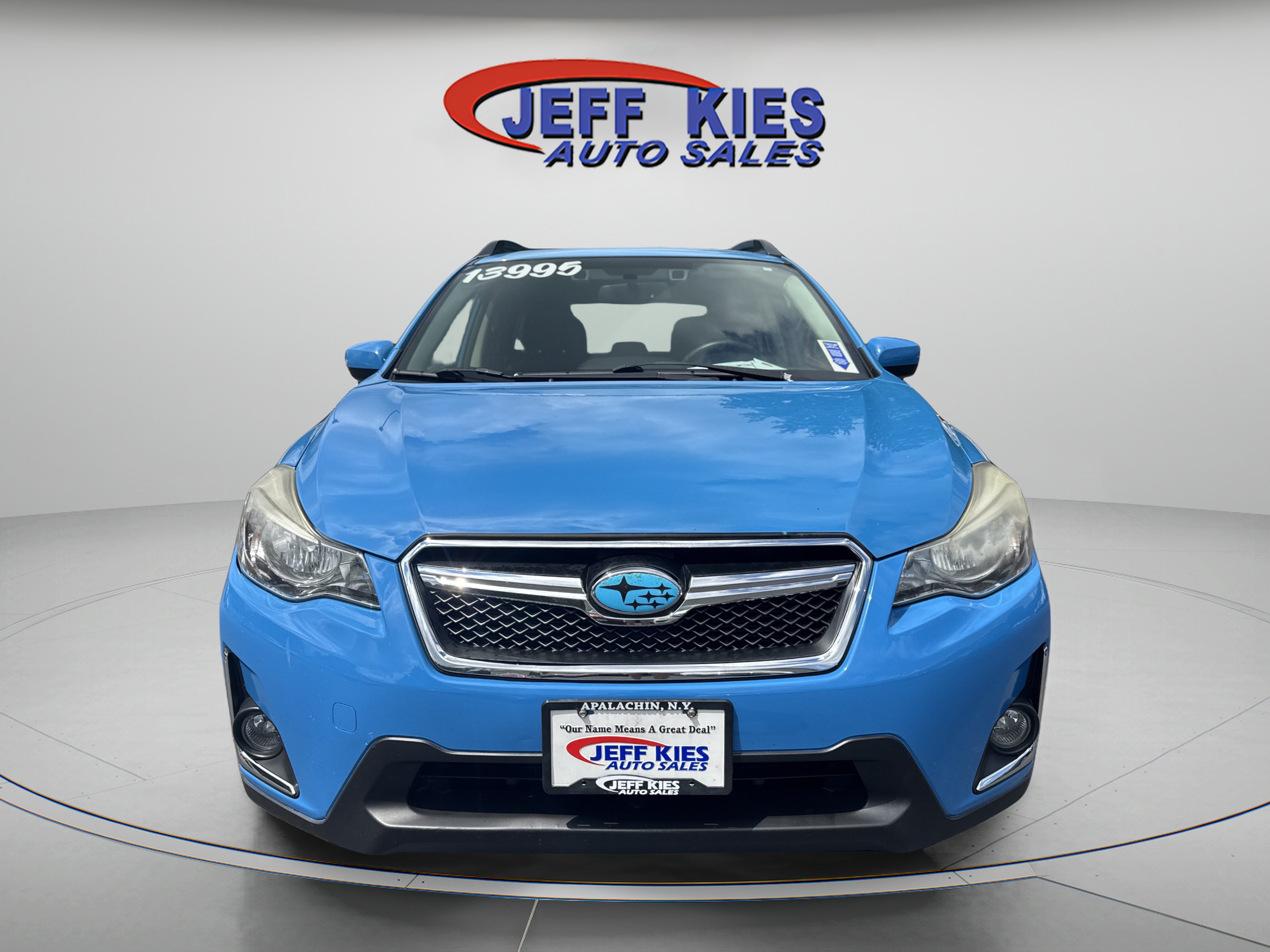 Used 2016 Subaru Crosstrek 2.0i Premium AWD/4WD image 2