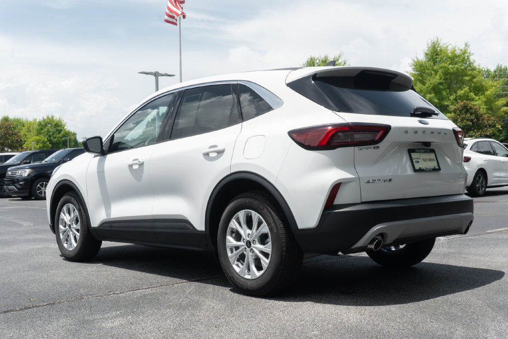 Used 2024 Ford Escape Active FWD image 8