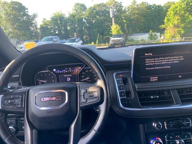 Used 2021 GMC Yukon XL AT4 w/ AT4 Premium Plus Package AWD/4WD image 25