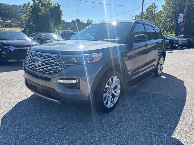 Used 2021 Ford Explorer Platinum w/ Equipment Group 601A AWD/4WD image 4