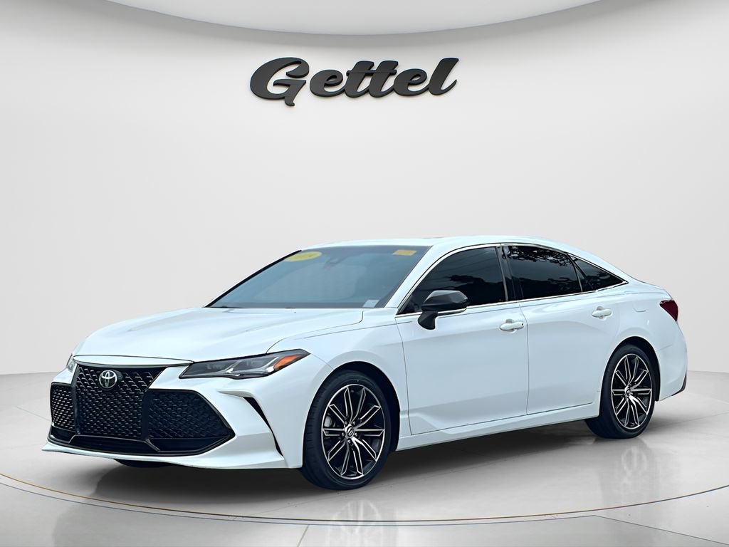 Used 2019 Toyota Avalon Touring FWD image 1