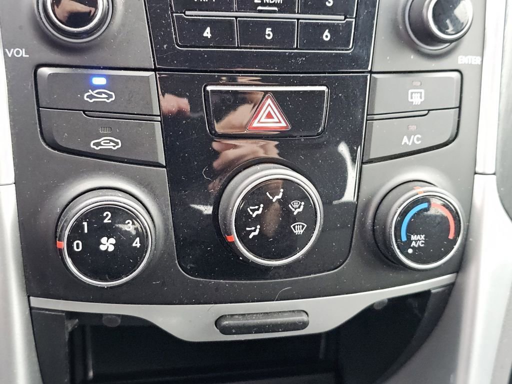 Used 2014 Hyundai Sonata GLS image 13