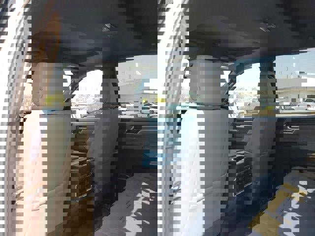 New 2026 GMC Sierra 1500 SLT w/ SLT Premium Plus Package image 9