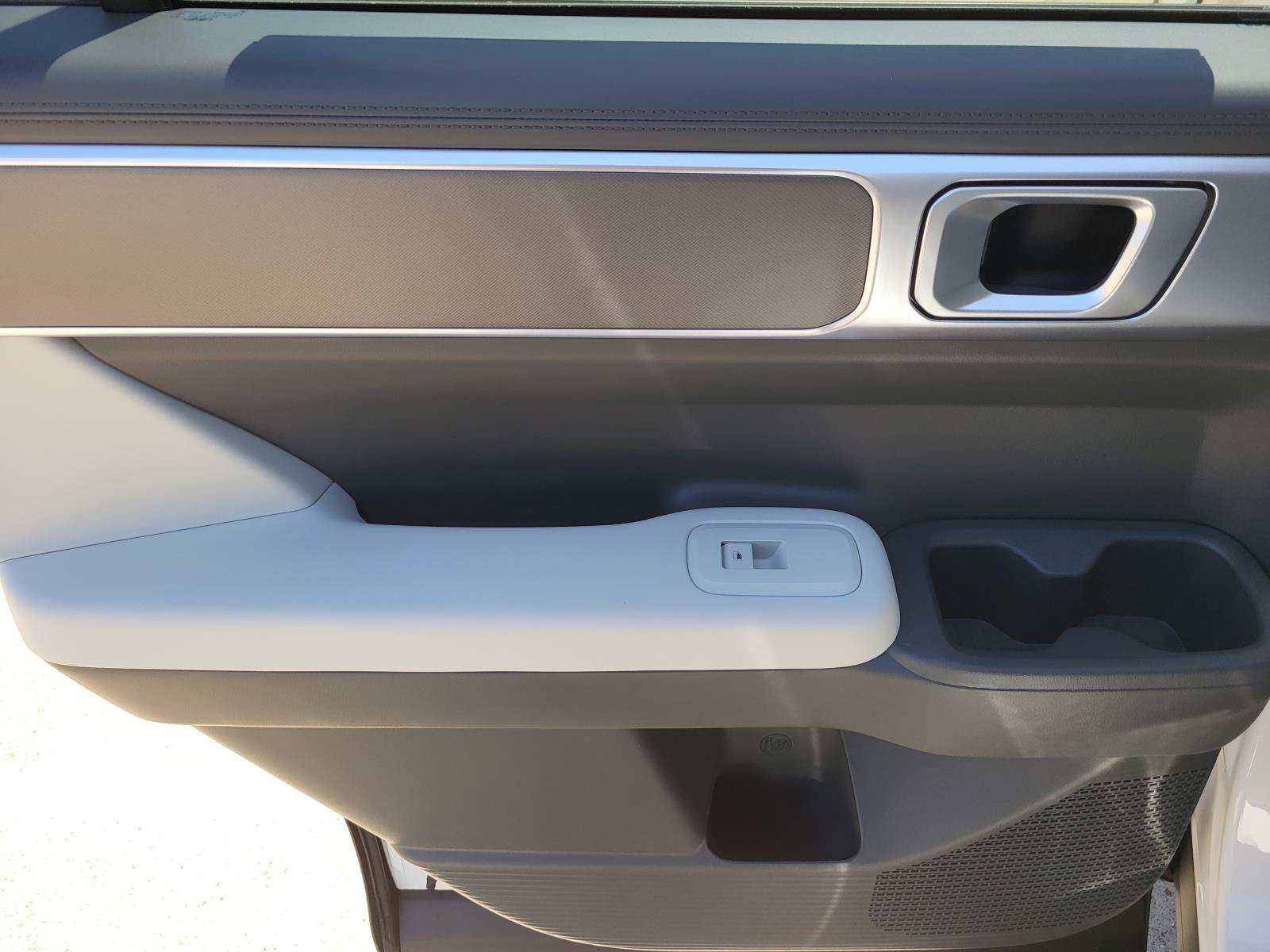 New 2027 Hyundai Santa Fe SE FWD image 11