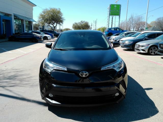 Used 2019 Toyota C-HR Limited image 2