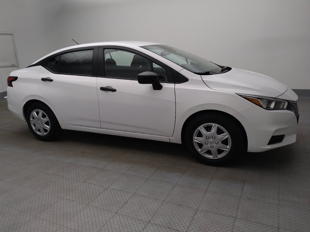 Used 2022 Nissan Versa S FWD image 11