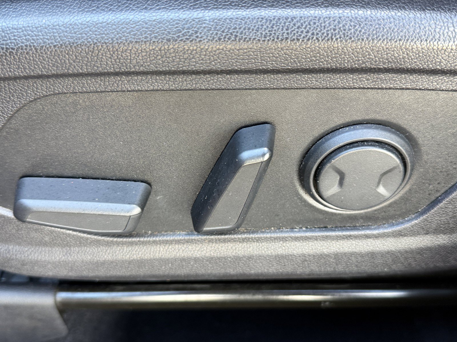 Used 2022 Kia Sorento S AWD/4WD image 26