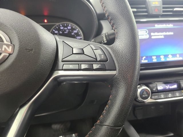 Used 2024 Nissan Versa SR FWD image 24