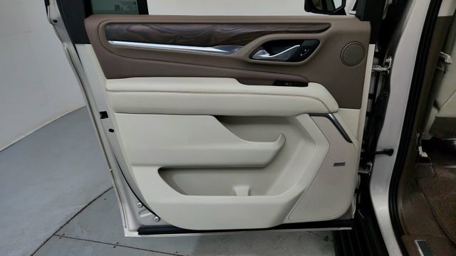 Used 2022 GMC Yukon XL Denali image 17