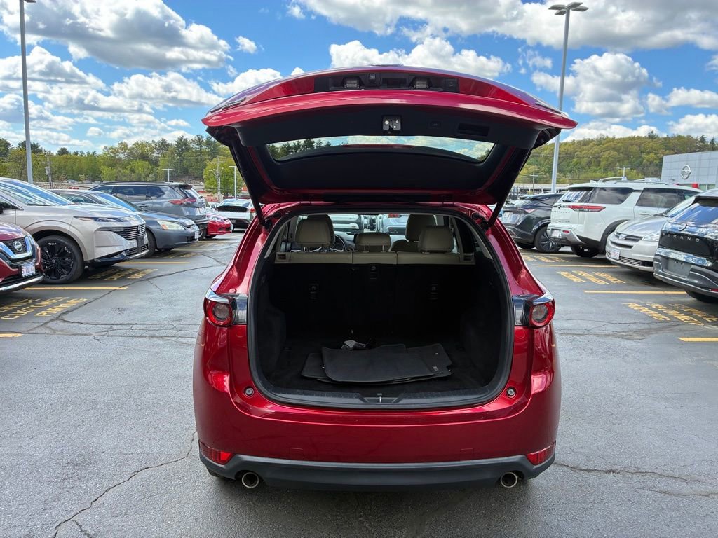 Used 2017 MAZDA CX-5 Touring w/ Preferred Equipment Package AWD/4WD image 8
