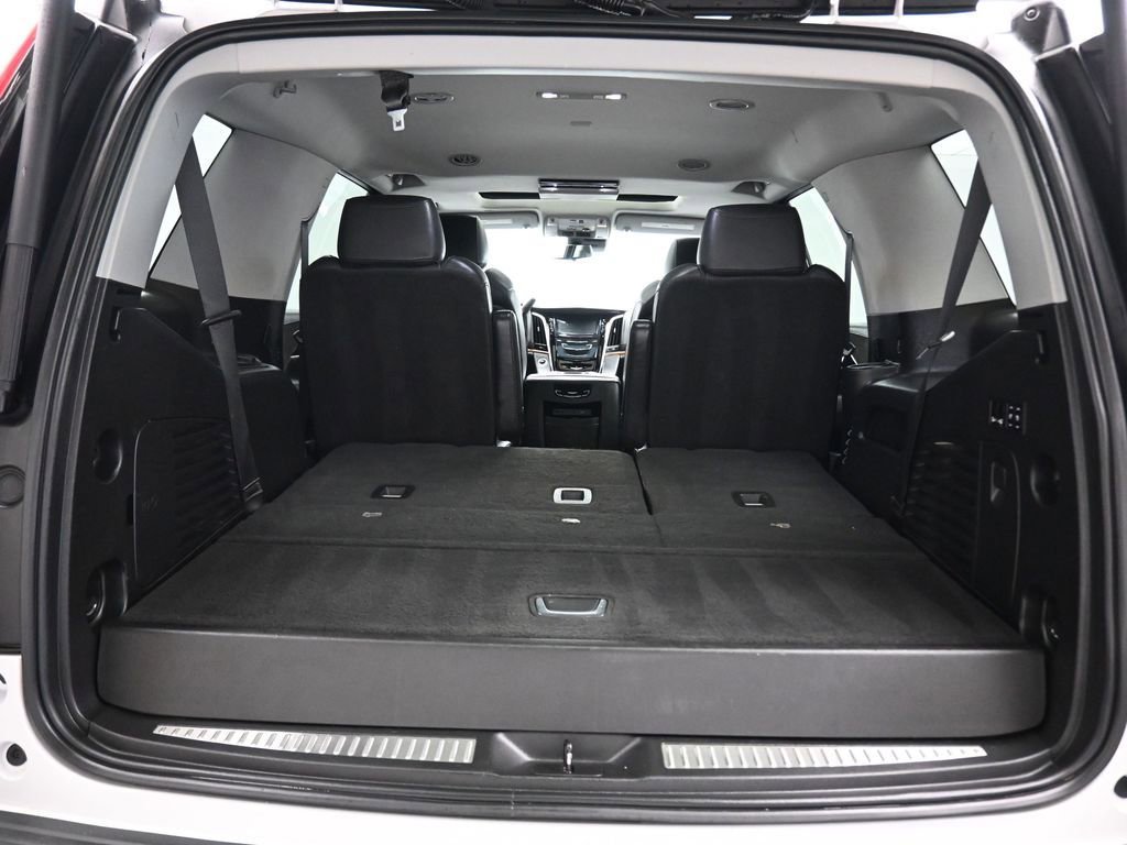 Used 2020 Cadillac Escalade Premium Luxury image 61