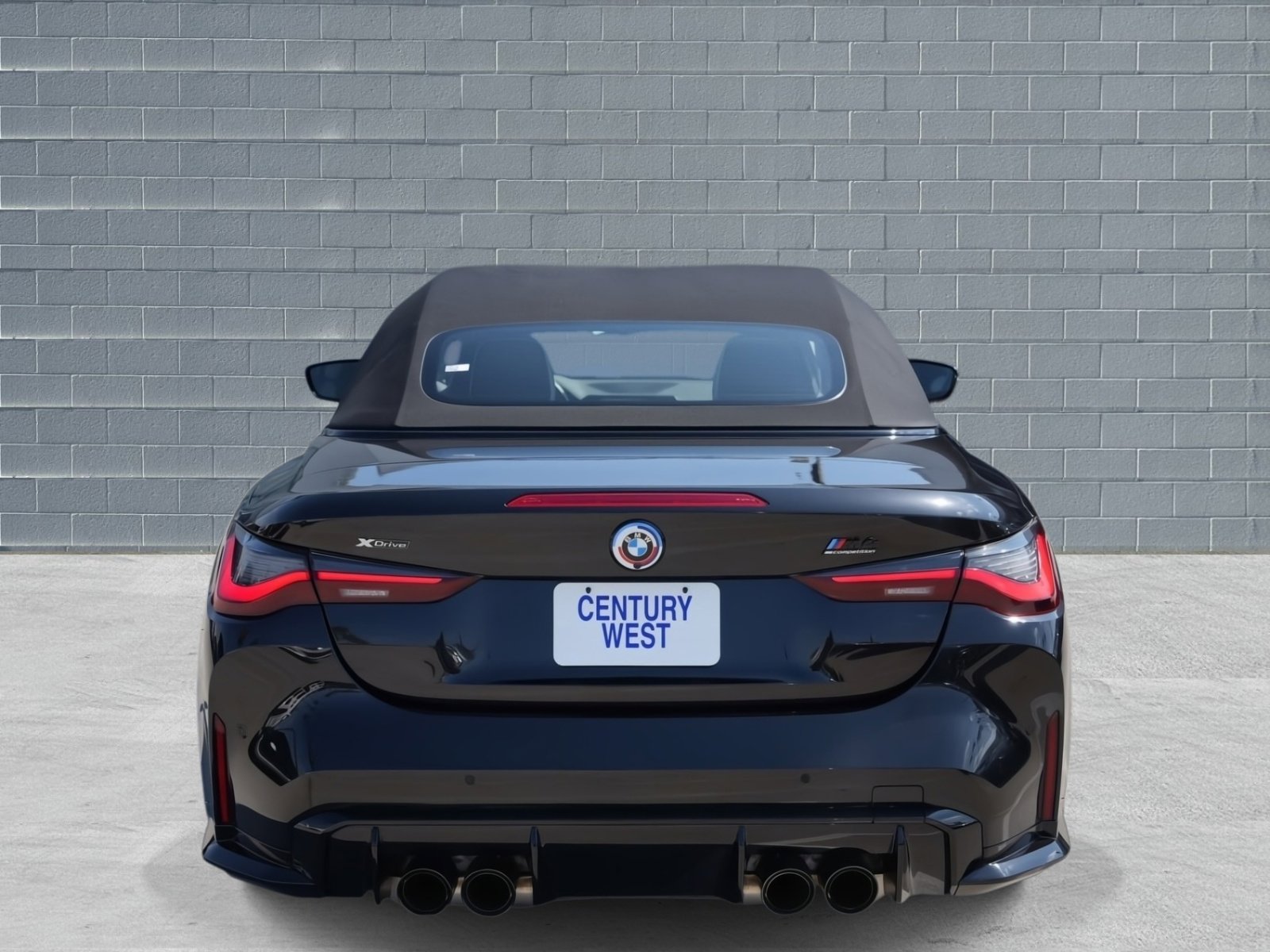 Certified 2023 BMW M4 xDrive Competition image 4