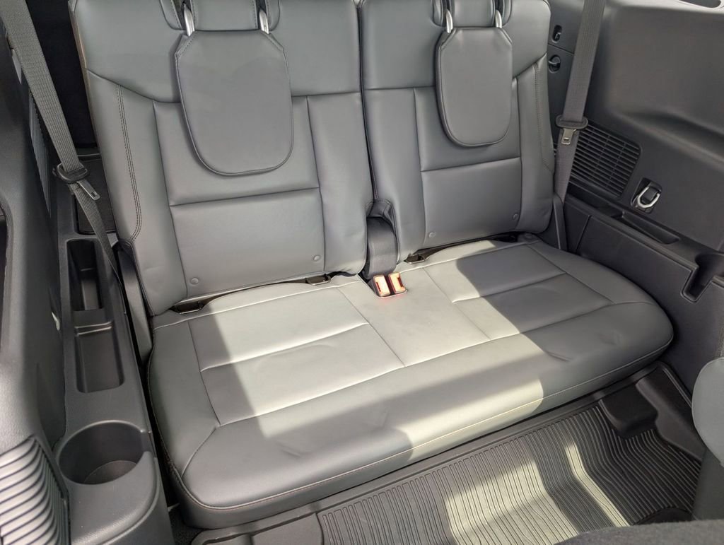 New 2025 Ford Explorer Active w/ Active Comfort Package image 52