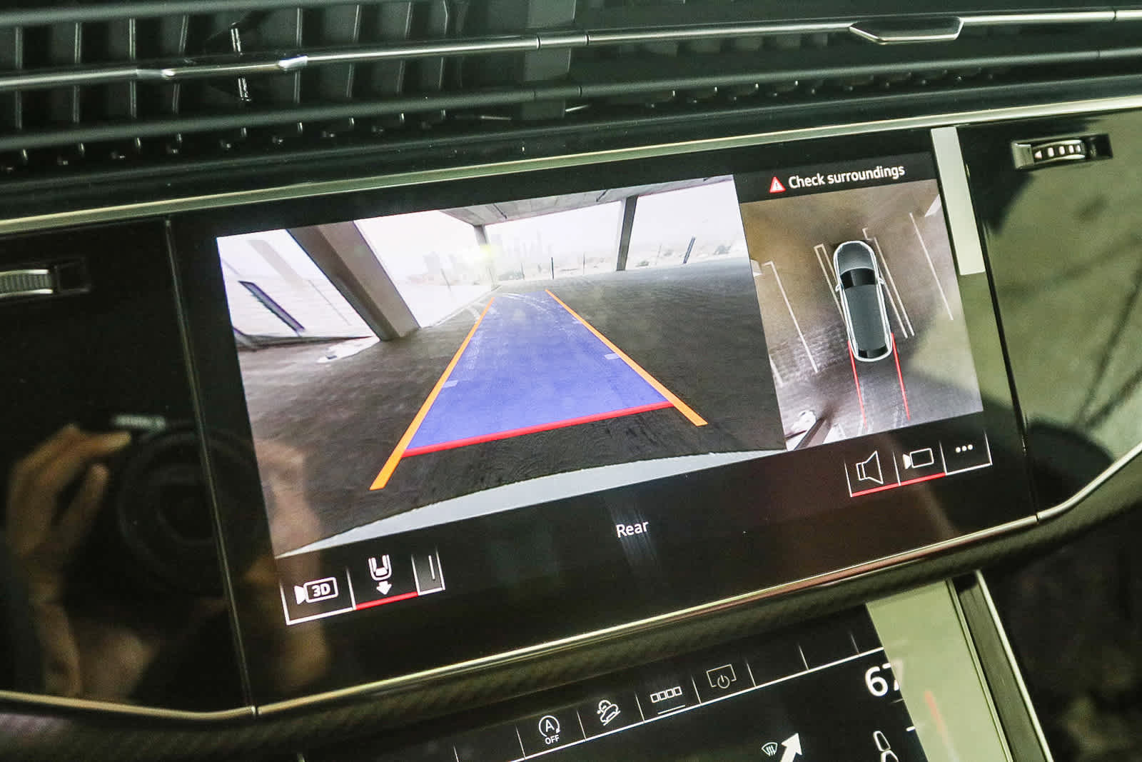 New 2025 Audi SQ8 Premium Plus image 24