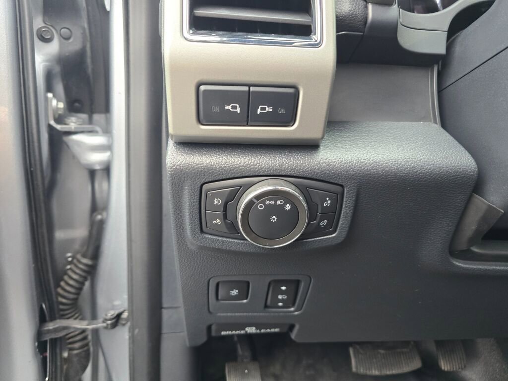 Used 2022 Ford F350 Lariat w/ Lariat Ultimate Package image 21