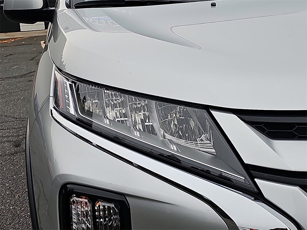 Used 2024 Mitsubishi Outlander Sport ES image 9