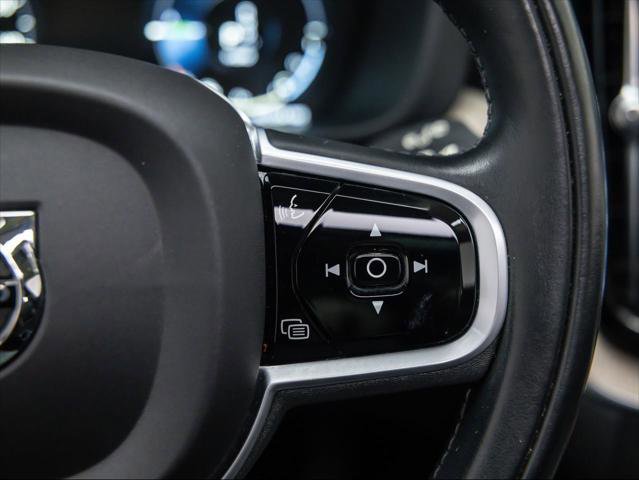 Used 2021 Volvo XC60 T8 Inscription w/ Advanced Package image 25