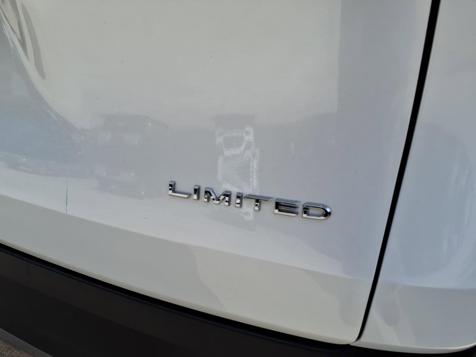 Used 2025 Toyota Grand Highlander FWD image 7