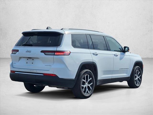 Used 2024 Jeep Grand Cherokee L Limited w/ Luxury Tech Group II video 4