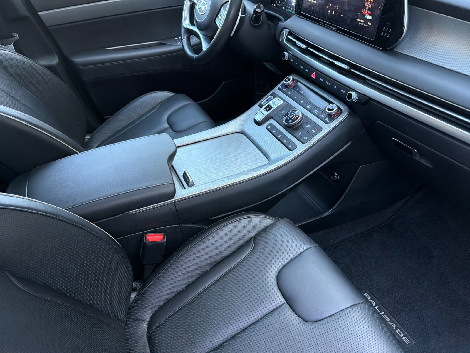 Used 2023 Hyundai Palisade SEL AWD/4WD image 15