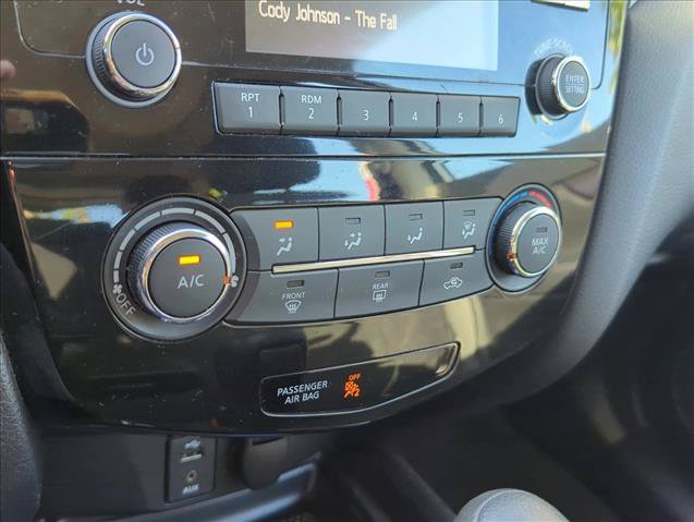 Used 2016 Nissan Rogue S FWD image 22